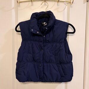 H&M Navy Blue Puffer Vest – Size Small – Lightweight Quilted Snap Front